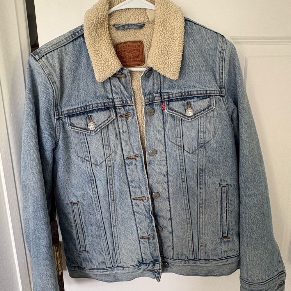 Levi's Blue Denim Jacket with Sherpa Lining